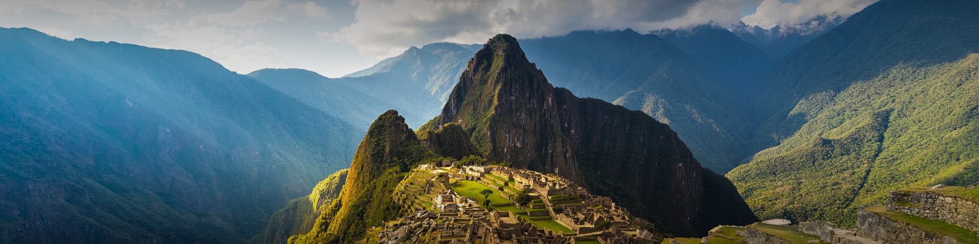 Trekking à Cuzco et au Machu Picchu : ascension, randonnée et voyage © fbxx