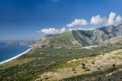 Plage du sud de l’Albanie au nord de Sarande - Albanie