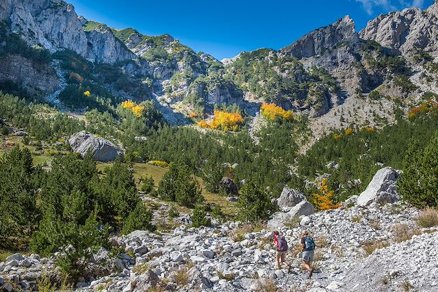 Voyage Des Alpes albanaises à la mer