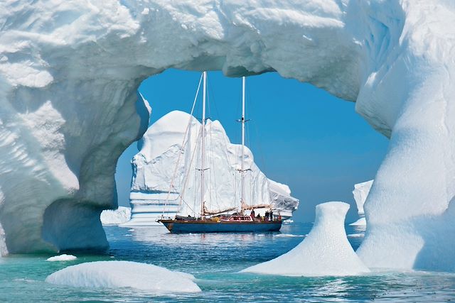 Voyage L'Antarctique à la voile, entre faunes et glaces