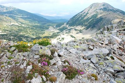 Vue sur le mont Bezbog depuis le mont Polezhan - Bulgarie