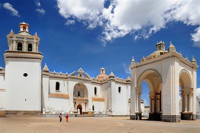 Basilique de Copacabana près du Lac Titicaca - Bolivie