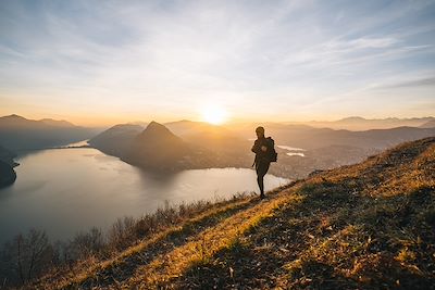 Randonnée avec vue sur le lac Lugano - Suisse