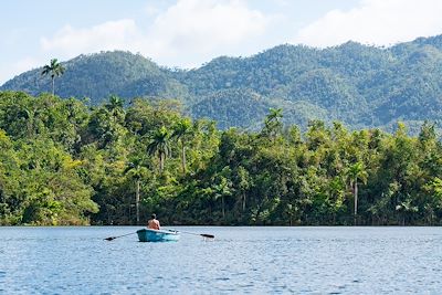 Lac Hanabanilla - Cuba