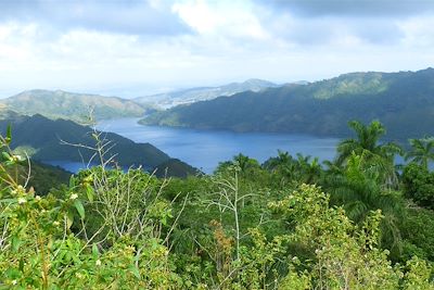 Le lac Hanabanilla - Cuba