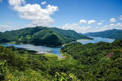 Lac depuis le sentier Loma Atalaya - El Salto de Hanabanilla - Cuba