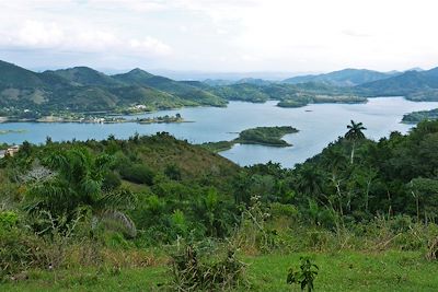 Le lac Hanabanilla - Cuba