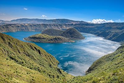 Lagune Cuicocha dans la réserve Cotacachi-Cayapas - Equateur 