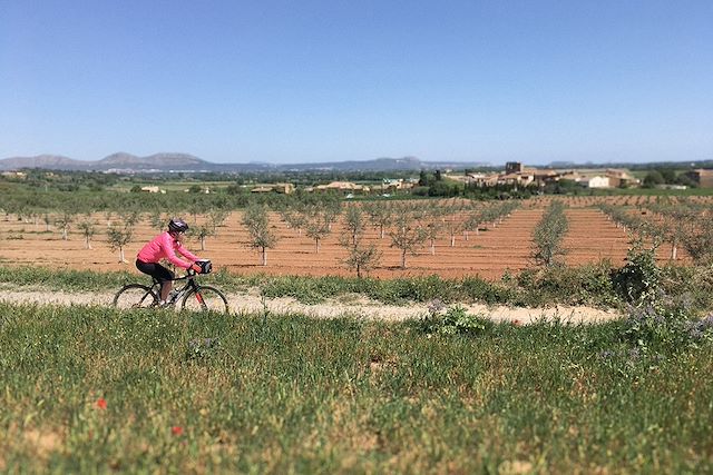 Voyage Gravel en Catalogne, soleil, mer et montagne 