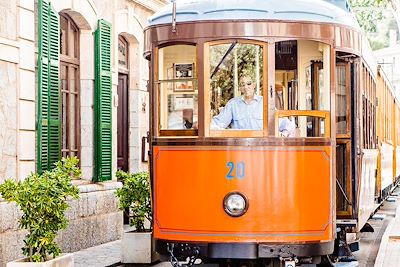 Le tramway entre Sóller et son port - Majorque - Baléares - Espagne