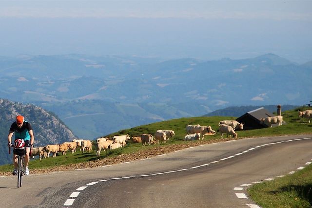 Voyage La traversée des Pyrénées en vélo de route