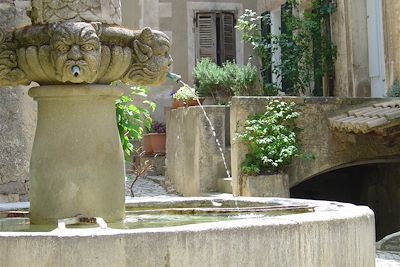 Fontaine Séguret - Dentelles - Provence - France