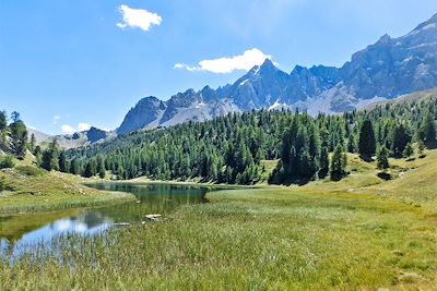 Vue sur les pics de la Font Sancte - Queyras - Hautes-Alpes - France