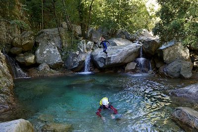 Canyoning dans le torrent de Polischellu - Bavella - Alta Rocca - Corse du Sud - France