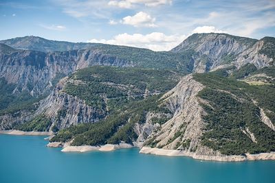 Lac de Serre-Ponçon - Alpes-de-Haute-Provence - France