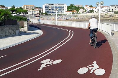 Circuit à vélo entre Royan et l'île d'Oléron - France