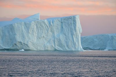 Croisière au soleil couchant à l'Ice Fjord - Ilulissat - Groenland