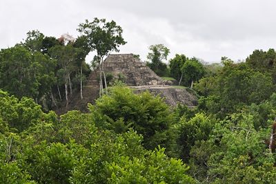 Site archéologique maya Yaxha - Peten - Guatemala