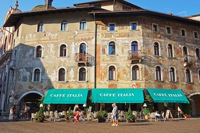 Piazza Duomo - Trento - A vélo des Dolomites au Lac de Garde - Italie