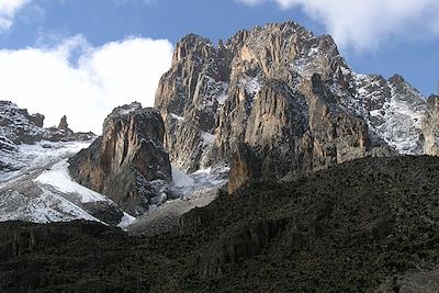 Ascension du mont Kenya (4985m) et safari