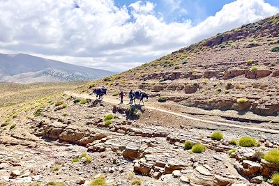 En direction de Tizi N tirghist - Vallée des Bougmez - Maroc