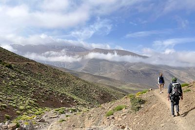 Descente dans la vallée des Bougmez - Maroc