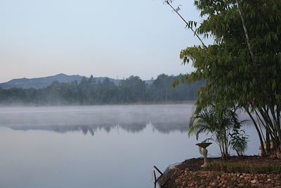 Vue du Lac Hotel sur le lac Sahambavy - Madagascar