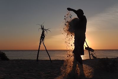 Pêche aux alevins près du Camp Vezo - Madagascar