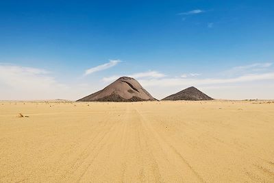 Monolithe de Ben Amira - Le train du désert - Mauritanie