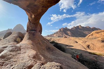 Arche à Spitzkoppe - Namibie