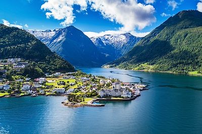 La ville de Balestrand - Sogn og Fjordane county - Norvège