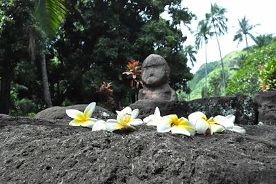 Tiki à Marae Arahurahu - Paea - Tahiti - Polynésie française