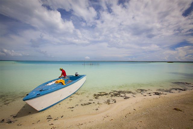 Voyage De Moorea à Mataiva, l'île oubliée