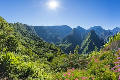 Panorama sur le cirque de Mafate - La Réunion