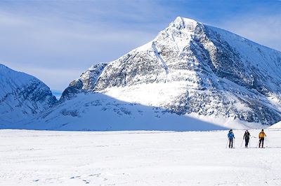 Skieurs près de Kebnekaise - Suède