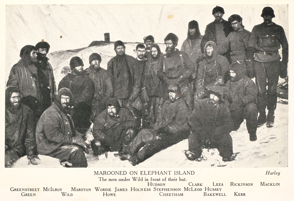 Les hommes de Shackleton coincé sur Elephant Island © from the British Library archive / Bridgeman Images