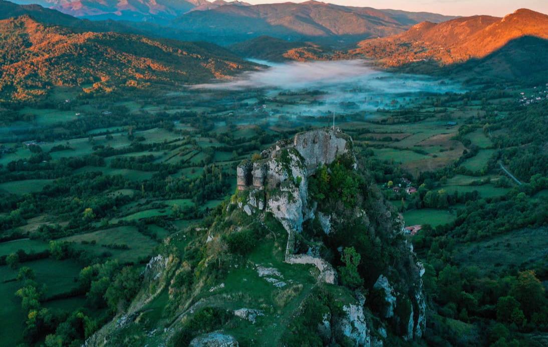 Sentiers d'histoire:  le sentier cathare