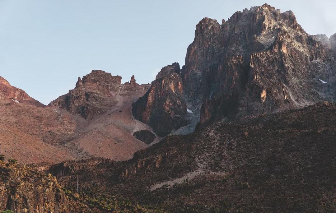 Mont Kenya, l'épreuve des glaciers